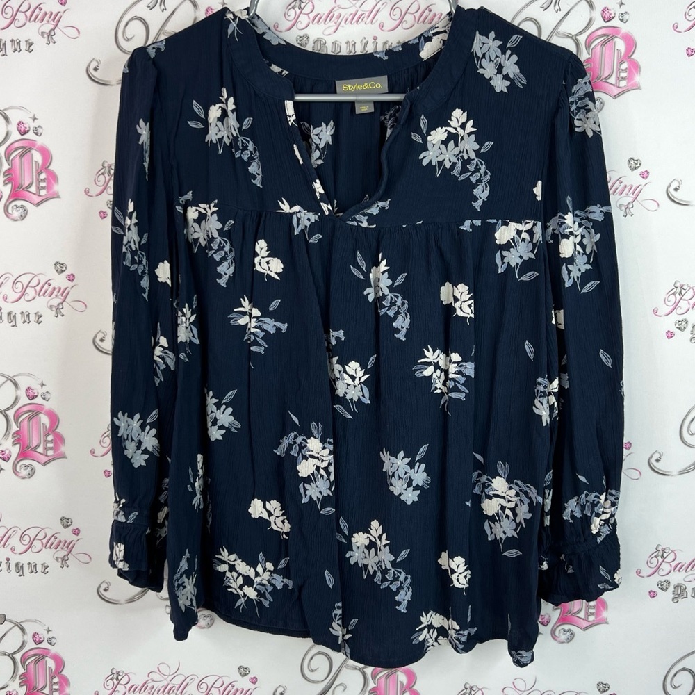 Style & Co. Top long sleeve blue flowers white Navy Floral Blouse crinkle fabric